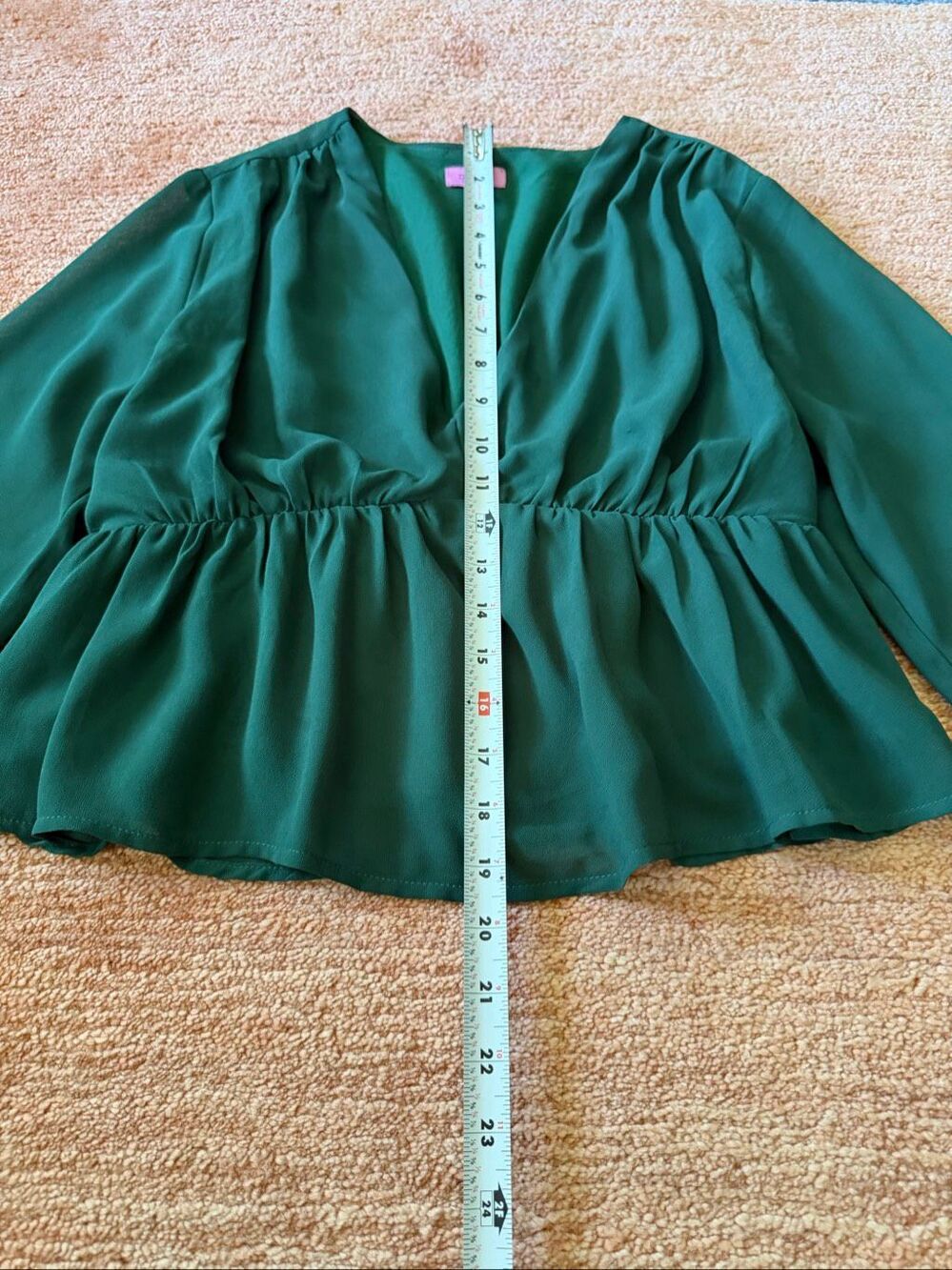 Francesca’s Mi Ami Green Peplum Blouse Size M Deep V Neck Long Sleeve - Picture 3 of 11